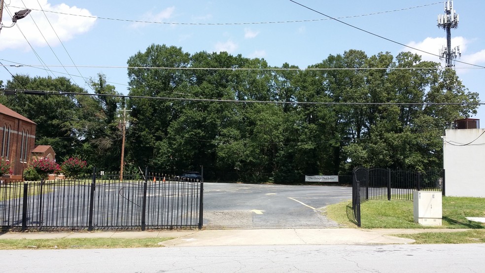 Primary Photo Of Westhaven Dr / Cascade Ave @ Cascade Ave, Atlanta Land For Sale