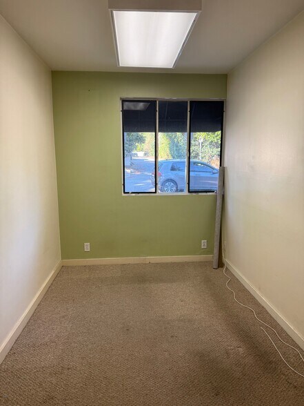 More Photos Of 1015 Hope St, South Pasadena Warehouse For Lease