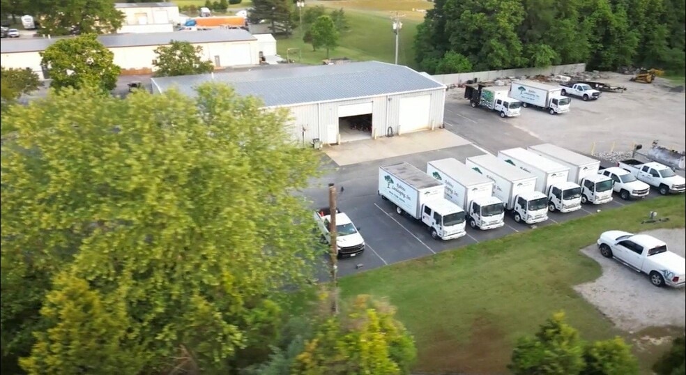 More Photos Of 1820 Ruffin Mill Cir, South Chesterfield Warehouse For Lease