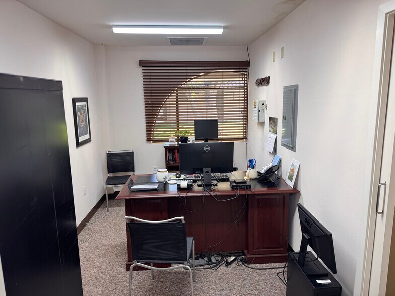 More Photos Of 1050 Las Tablas Rd, Templeton Medical For Sale