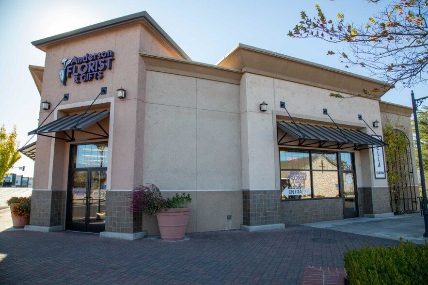 More Photos Of 2820 Freeman St, Anderson Freestanding For Lease