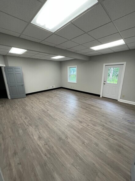 More Photos Of 2390 N Forest Rd, Getzville Loft Creative Space For Lease