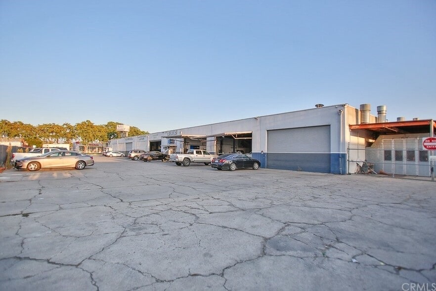 More Photos Of 1020 N Harbor Blvd, Santa Ana Auto Repair For Sale
