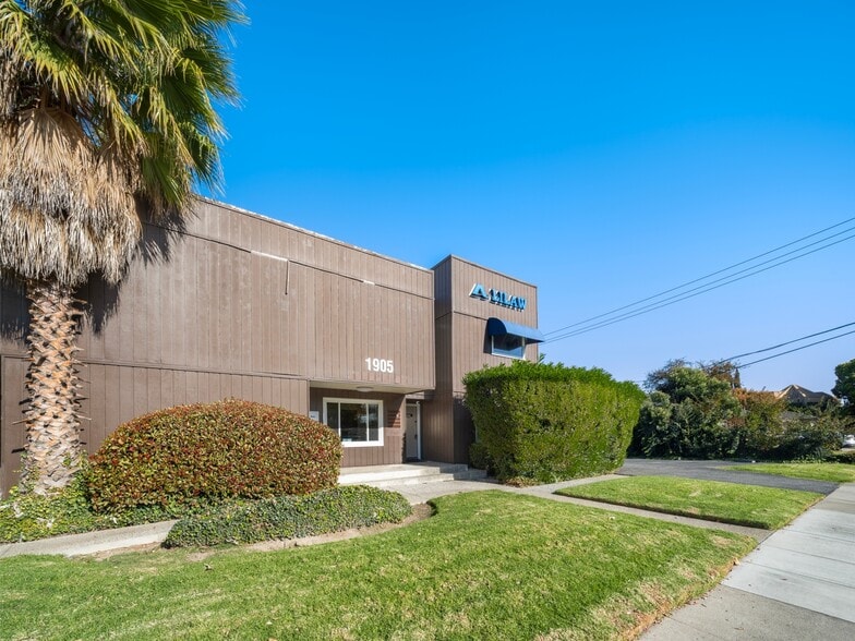 More Photos Of 1905 Hamilton Ave, San Jose Office For Sale