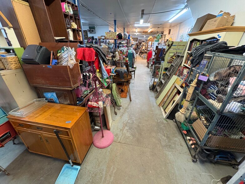 More Photos Of 200 N Monroe St, Williamsport Storefront For Sale