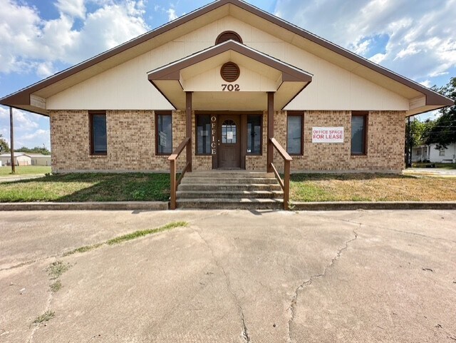 More Photos Of 702 N Richmond Rd, Wharton Office For Sale