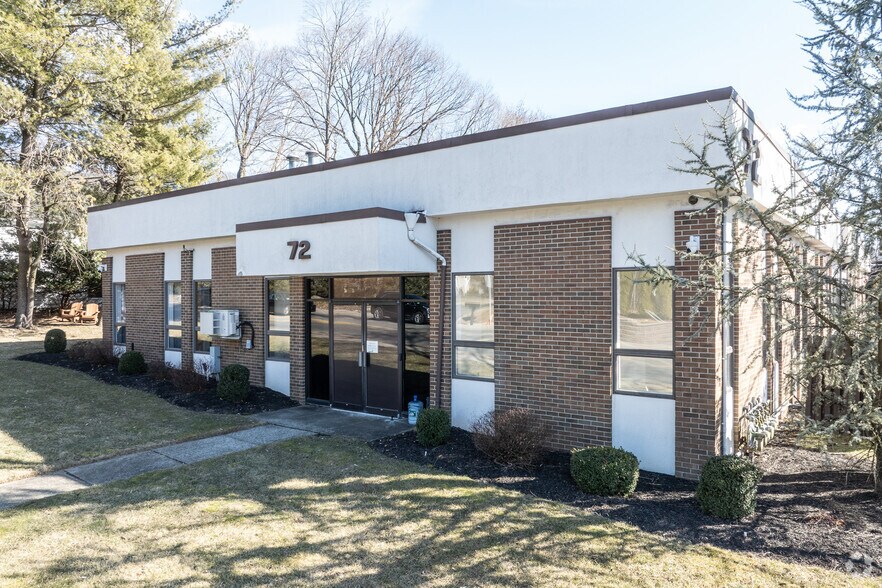 Primary Photo Of 72 Summit Ave, Montvale Office Residential For Lease