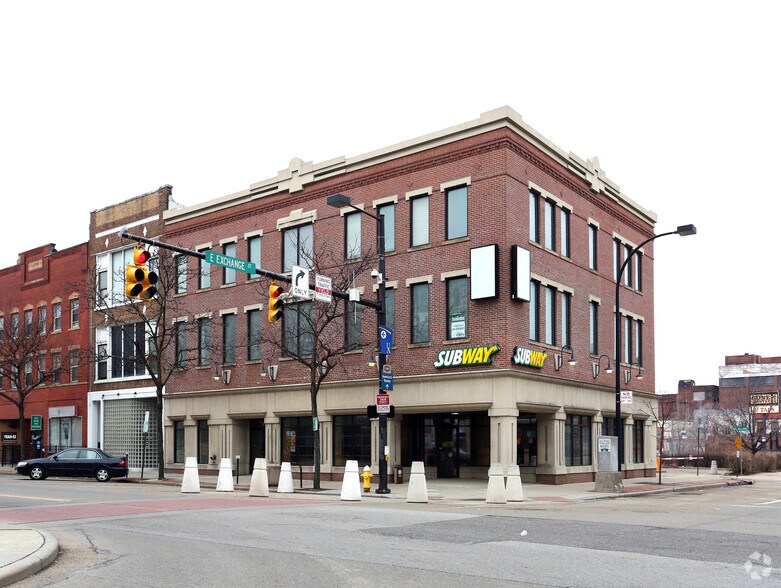 More Photos Of 348-354 S Main St, Akron Office For Sale