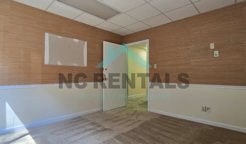 More Photos Of 20 W Colony Pl, Durham Office For Lease