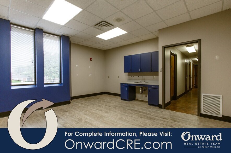 More Photos Of 6625 Sanger Ave, Waco Office For Sale
