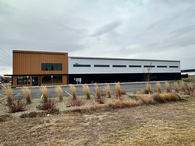More Photos Of 1450 S 32nd St W, Billings Warehouse For Sale