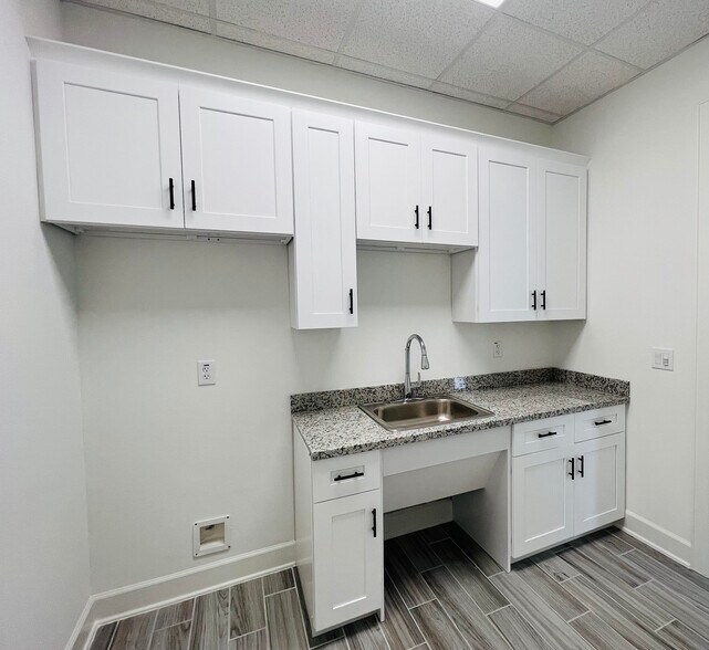 More Photos Of 26077 Nelson Way, Katy Unknown For Lease