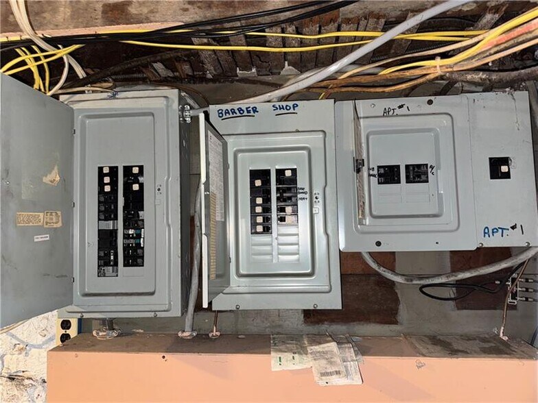 More Photos Of 934 Wood St, Latrobe Apartments For Sale