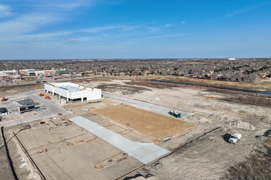 More Photos Of 10921 Virginia Pky, McKinney Storefront Retail Office For Lease