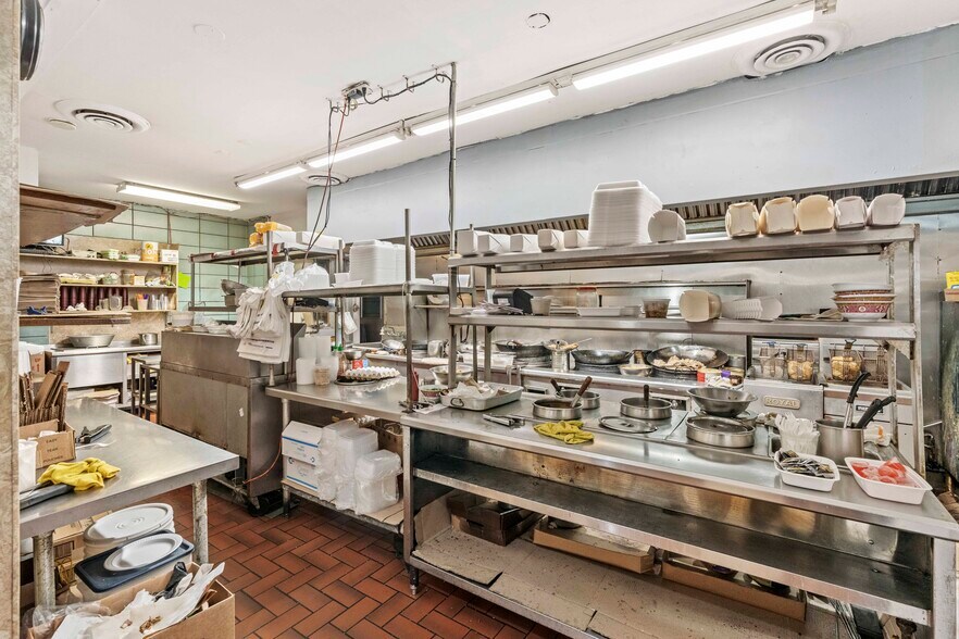 More Photos Of 7868 Melton Rd, Gary Restaurant For Sale