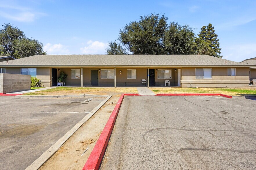More Photos Of 1262 N Marks Ave, Fresno Apartments For Sale