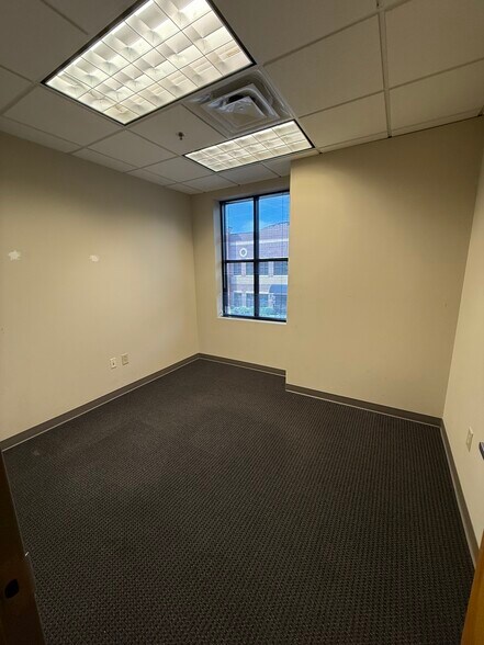 More Photos Of 1880 W Oak Pky, Marietta Light Distribution For Sale