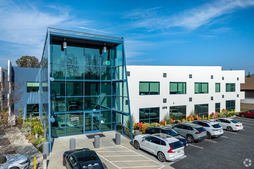 More Photos Of 2475 Townsgate Rd, Westlake Village Office For Lease