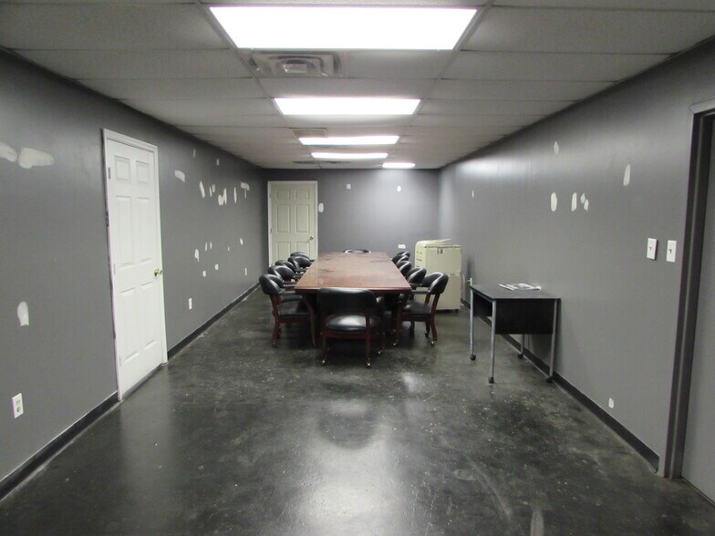 More Photos Of 1203 Pisgah Rd SE, Decatur Industrial For Sale