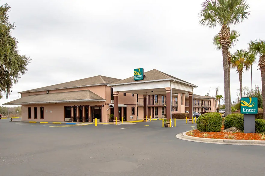 Primary Photo Of 6819 N Us-129, Live Oak Hotel For Sale