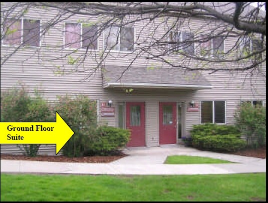 More Photos Of 1 Kennedy Dr, South Burlington Office For Lease