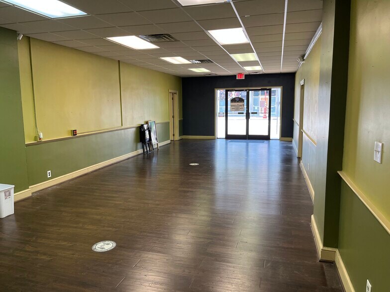 More Photos Of 615 N Liberty St, Winston-Salem Office For Lease
