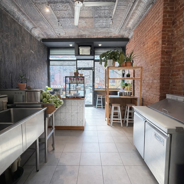 More Photos Of 561 Gates Ave, Brooklyn Apartments For Lease