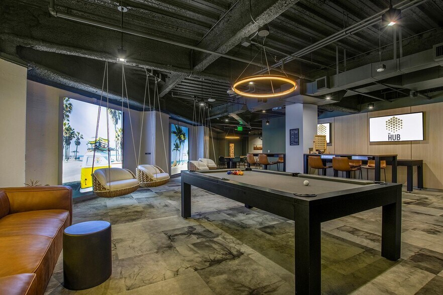 More Photos Of 18881 Von Karman Ave, Irvine Office For Lease