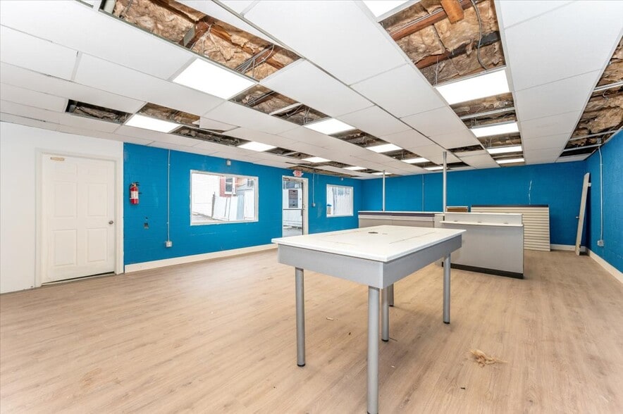 More Photos Of 334 Burhans Blvd, Hagerstown Freestanding For Sale