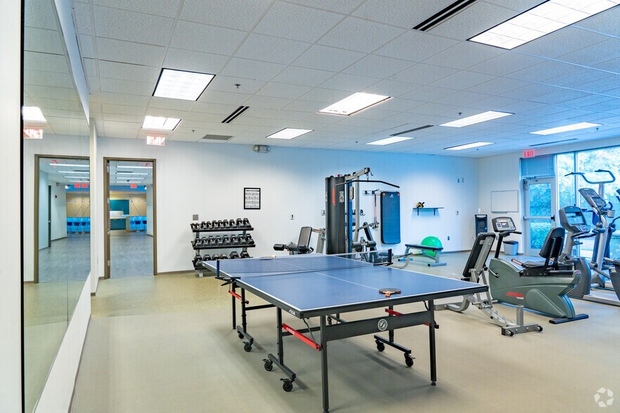 More Photos Of 15401 Weston Pky, Cary Office For Sale