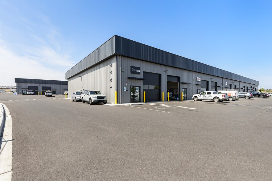 More Photos Of 1333 Tapteal Dr, Richland Warehouse For Lease