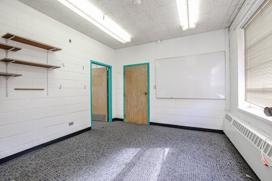 More Photos Of 331 George St, West Chicago Schools For Sale