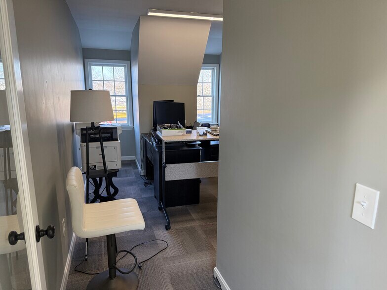 More Photos Of 434-440 Route 134, Dennis Medical For Sale