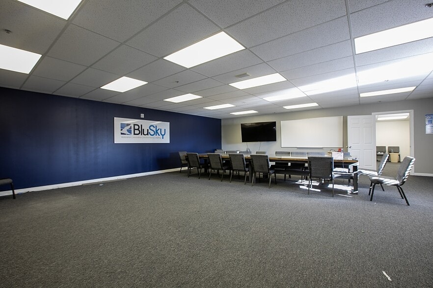 More Photos Of 4800 S 1700 W, Ogden Warehouse For Lease