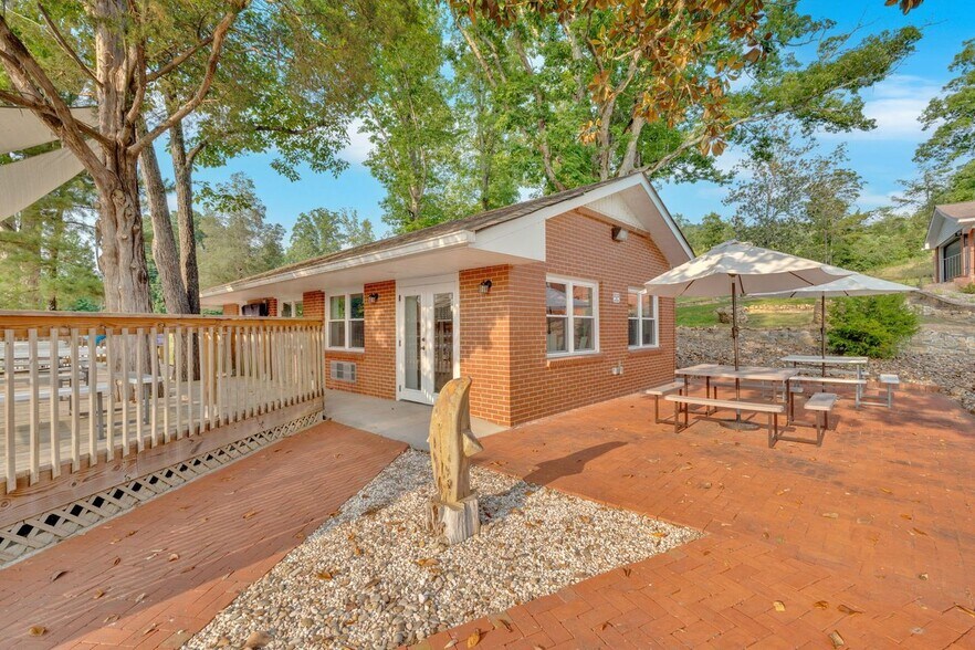 More Photos Of 1060 Paint Rock Ferry Rd, Kingston Specialty For Sale