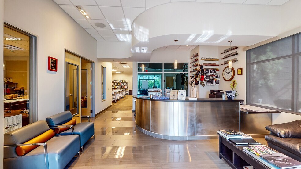 More Photos Of 7693 W Post Rd, Las Vegas Office For Sale