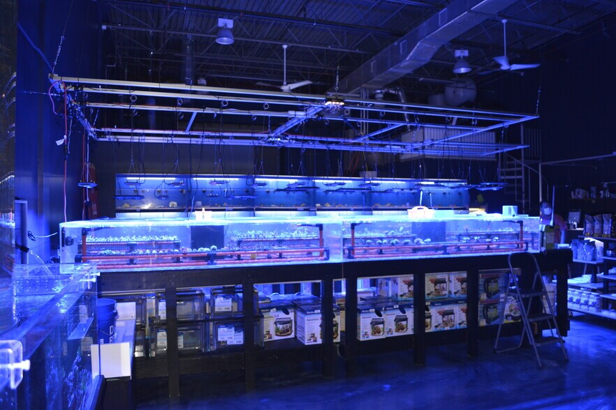 More Photos Of 10520 Portal Crossing, Bradenton Light Distribution For Sale