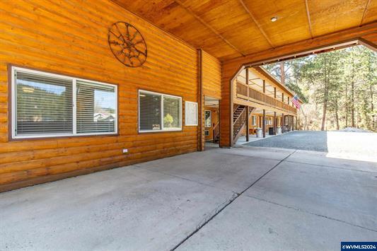 More Photos Of 179 S Mill St, Sumpter Hotel For Sale