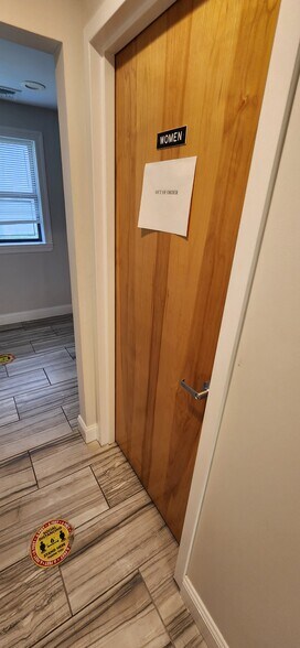 More Photos Of 868 Church St, Bohemia Office For Lease