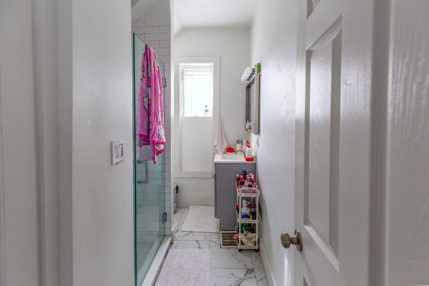 More Photos Of 211 Court St, Plymouth Apartments For Sale