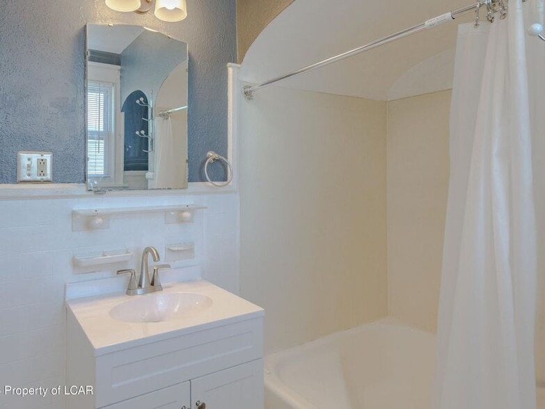 More Photos Of 310 E Main St, Nanticoke Apartments For Sale
