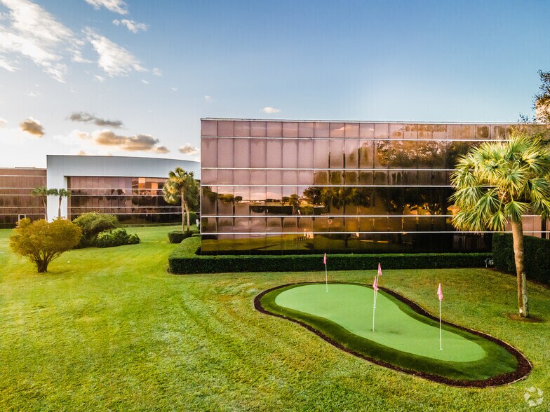 More Photos Of 580 Village Blvd, West Palm Beach Medical For Lease