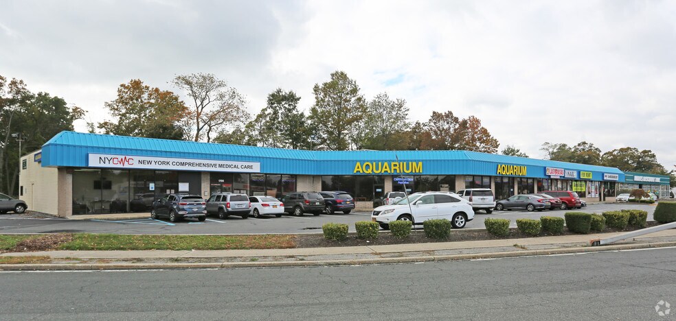 More Photos Of 1746-1766 Sunrise Hwy, Bay Shore Freestanding For Lease
