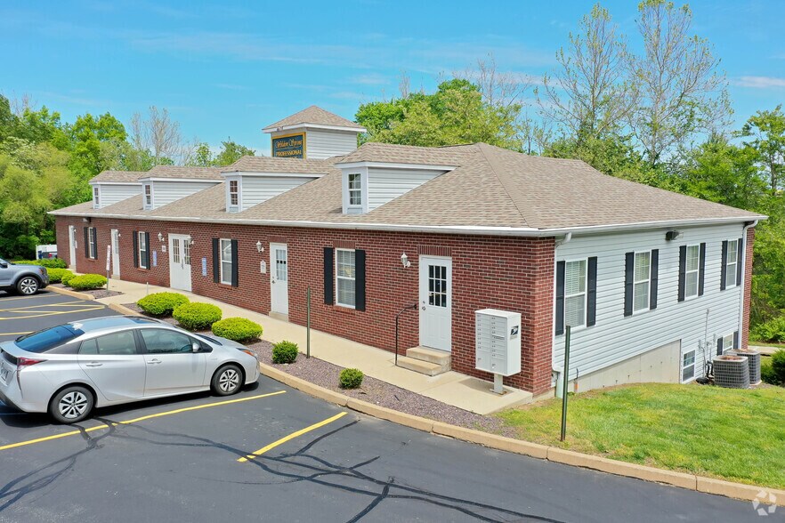 More Photos Of 500 Huber Park Ct, Weldon Spring Office For Lease