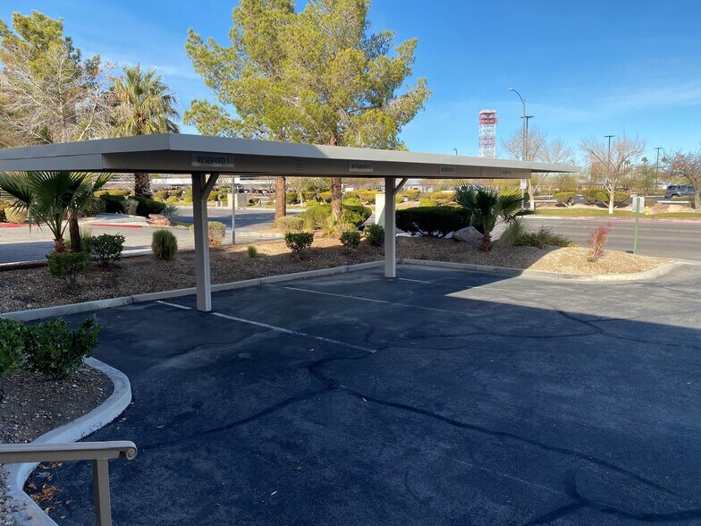 More Photos Of 313 Pilot Rd, Las Vegas Light Distribution For Sale