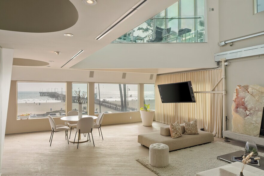 More Photos Of 3111 Ocean Front Walk, Marina Del Rey Apartments For Sale