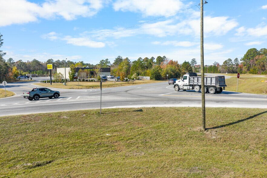More Photos Of 50 Old River Rd, Bloomingdale Land For Sale