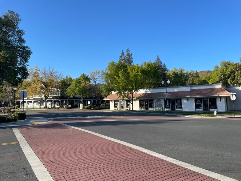 More Photos Of 115 Railroad Ave, Danville General Retail For Lease