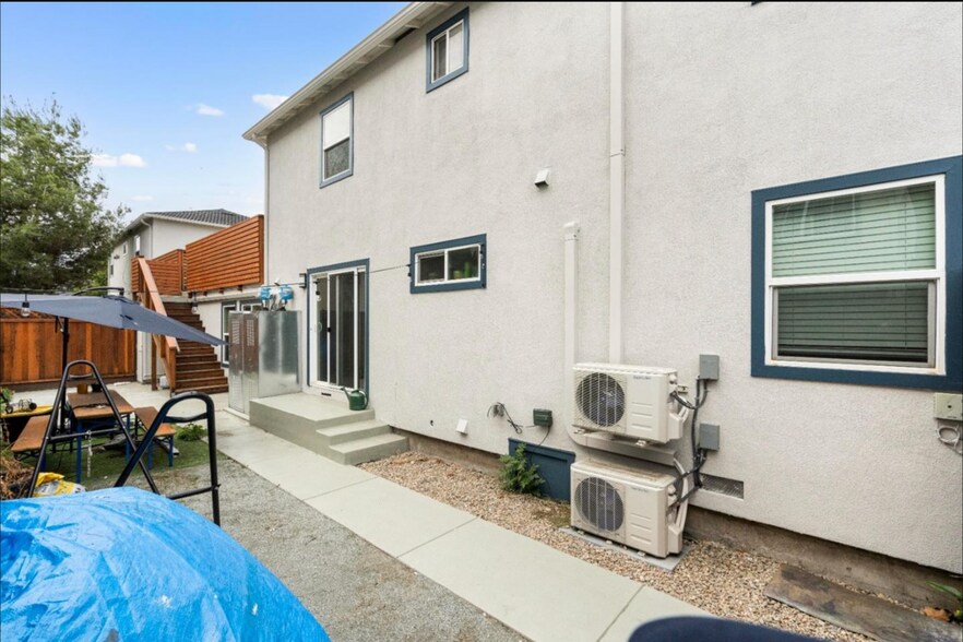 More Photos Of 403 Vera Ave, Redwood City Apartments For Sale