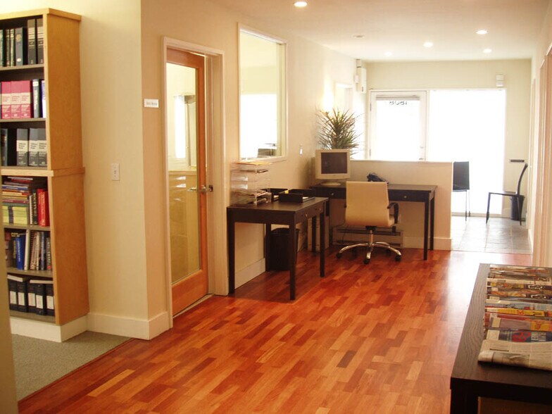 More Photos Of 1808 6th St, Berkeley Office For Lease